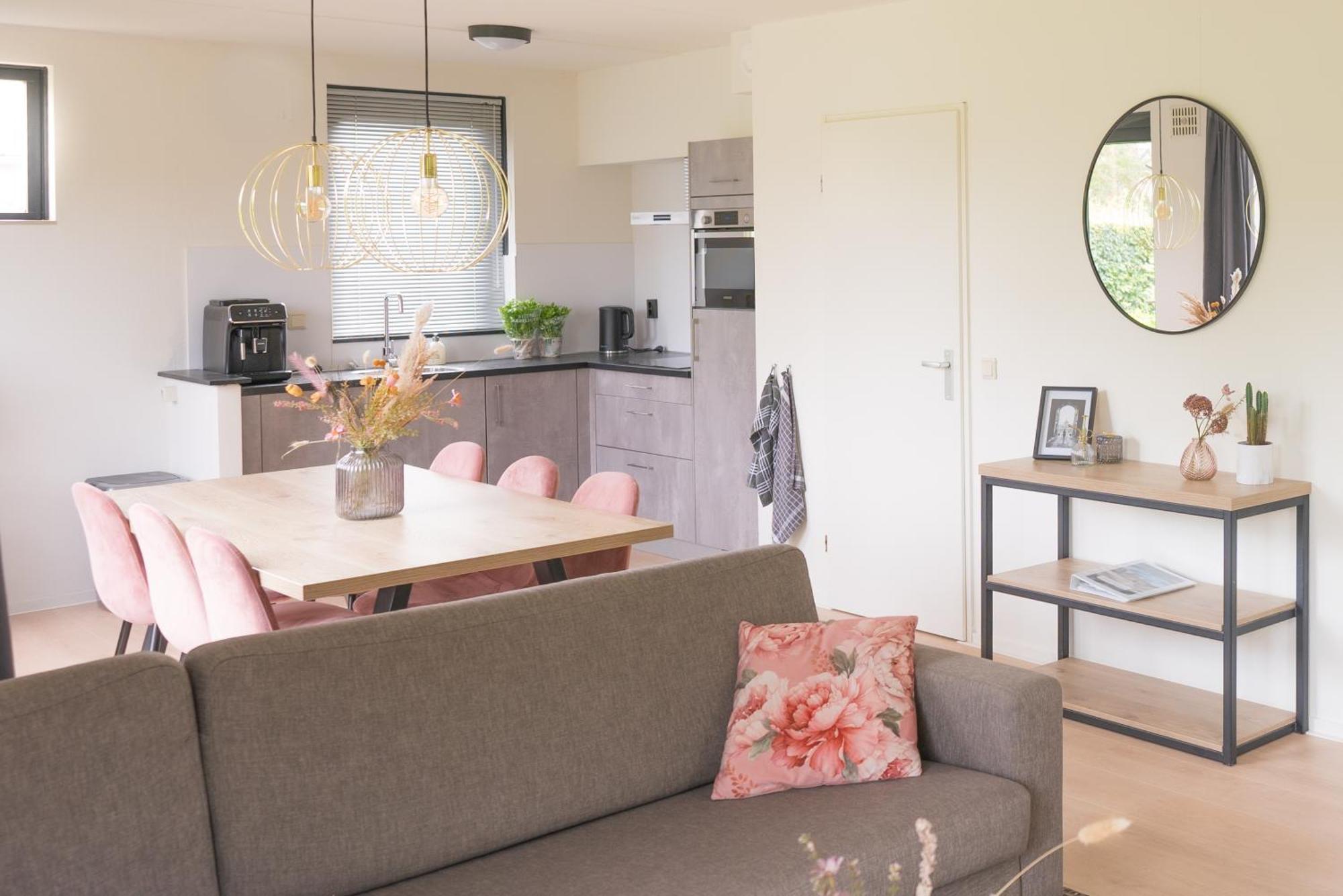 6P Vrijstaand Huis Met Royale Tuin En Hottub Ewijk Eksteriør billede